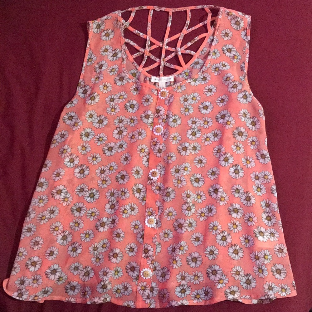 DAISY TOP